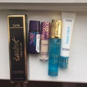 Sephora Makeup - Huge TARTE Makeup Travel Bundle Sephora Makeup - Huge TARTE Makeup Travel Bundle